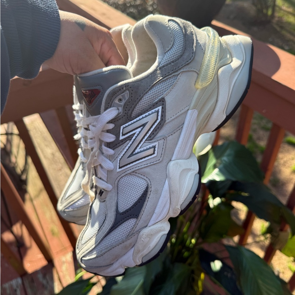 New Balance 9060 - Picture 4 of 6